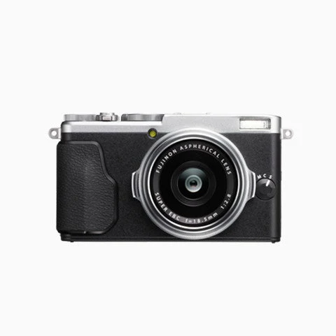 Fujifilm X70